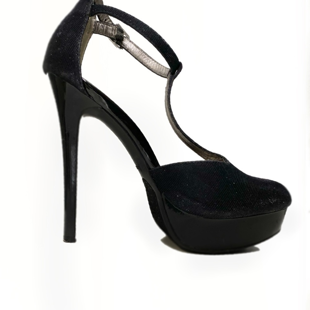 High Heels By Carlos Santana